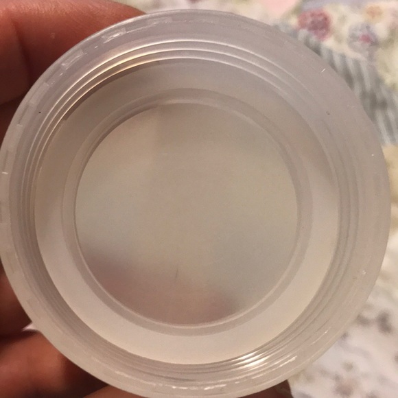 Pink’ by Victorias Secret glass bottle - Picture 6 of 6